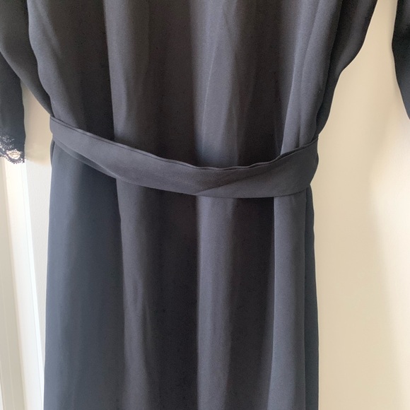 Black lace kimono - Picture 3 of 7